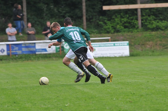 拜仁3比1逆转葡萄牙体育，欧冠小组赛六轮全胜